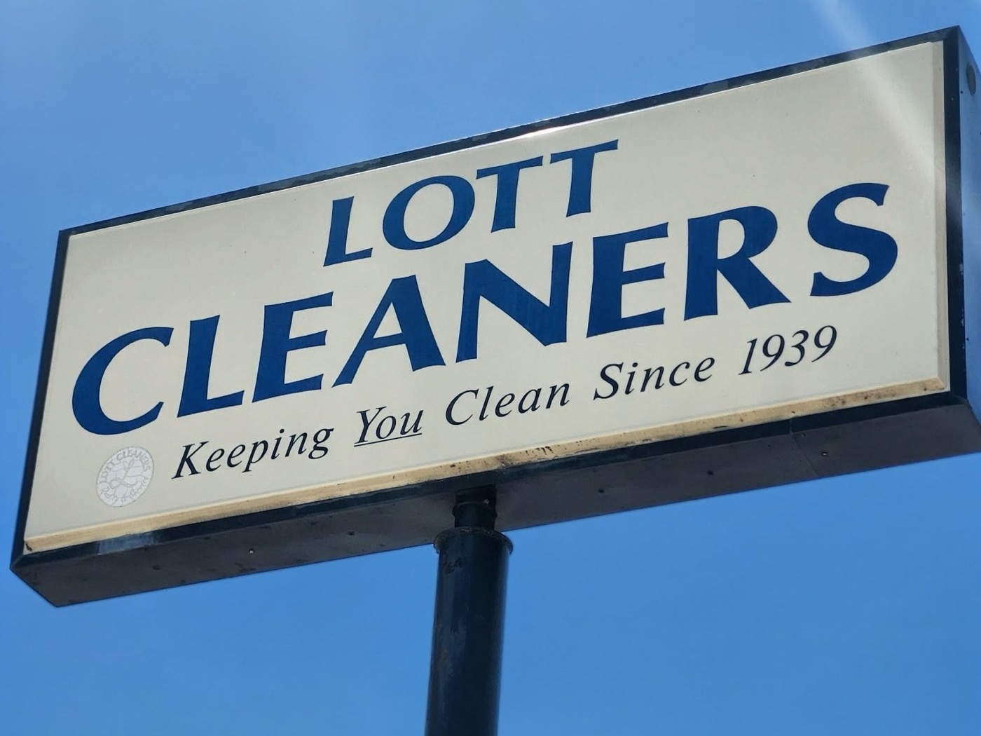 Lott Cleaners — Weatherford — S. Main St storefront